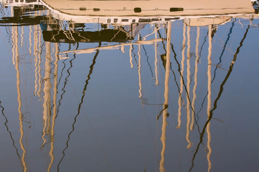 Image of a marina.